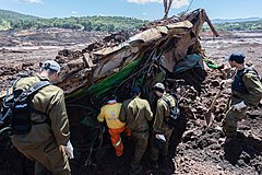 IDF aid mission lands in Brazil (47072352572).jpg