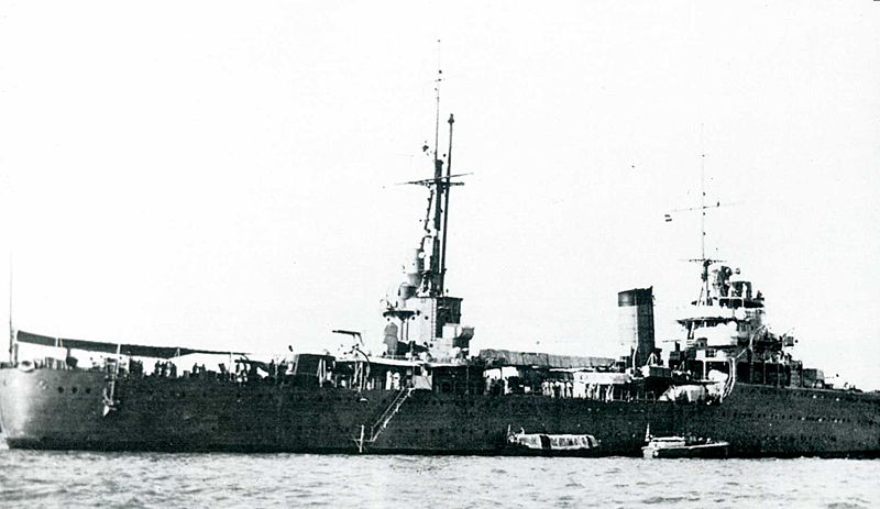 File:IJN Kashima 1940 at Shanghai.jpg