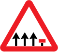 Indicating that the right hand lane of a three lanes carriage way is closed