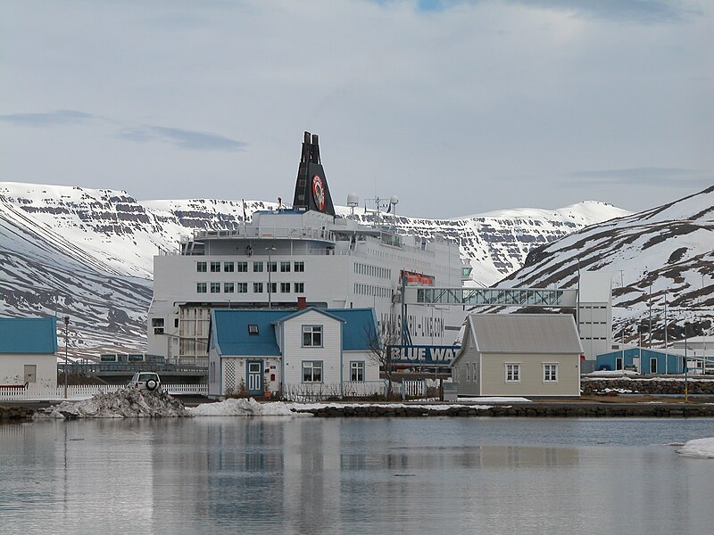 File:Image-Seyðisfjörður.01.jpg