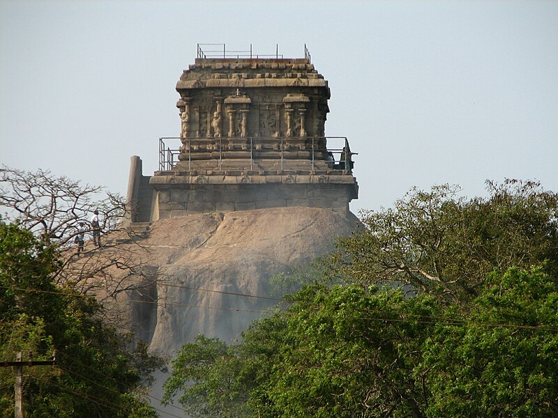 File:India - Mamallapuram - 017 - Olakkanneshvara Temple.jpg