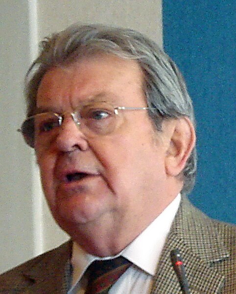 File:Jean Ueberschlag 18 décembre 2010.JPG