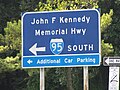 File:John F. Kennedy Memorial Highway sign at Maryland House southbound.jpg