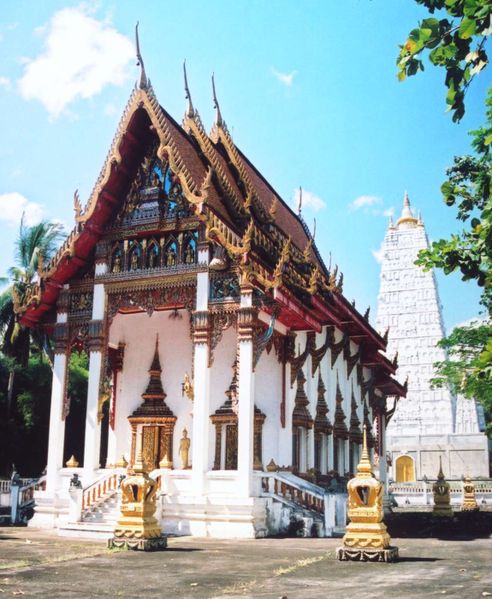 File:Kanchanadit temple.jpg