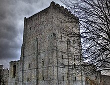 Portchester Castle came under Gibbon's command for a brief period while he was an officer in the South Hampshire Militia.[13]