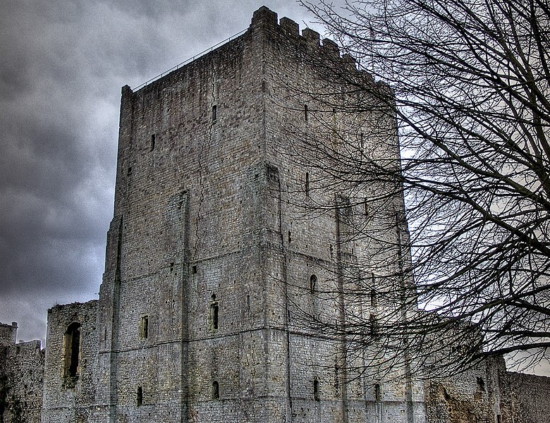 File:Keep of Portchester Castle, 2008.jpg