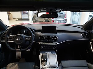 Kia_Stinger_interior