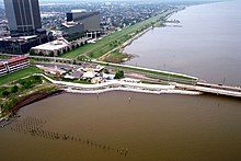 Lake Pontchartrain Causeway-sout.jpg