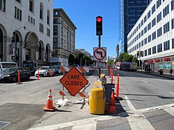 Van Ness BRT qurilish ishlari uchun yo'lakning yopilishi, iyul 2017.JPG