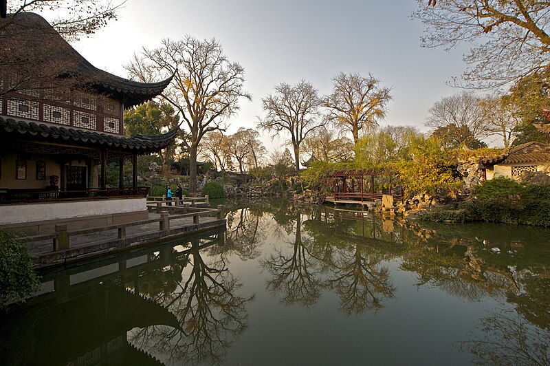 File:Lingering Garden, Suzhou.jpg - Wikipedia
