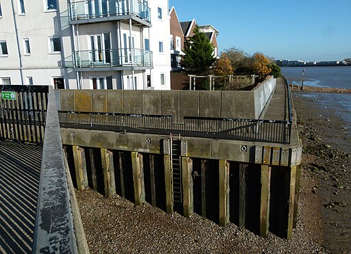 London, North-Woolwich, Thames 19