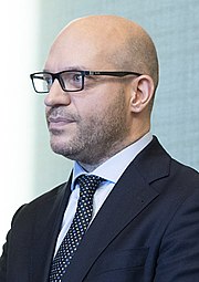 Lorenzo Fontana 2022 (cropped).jpg