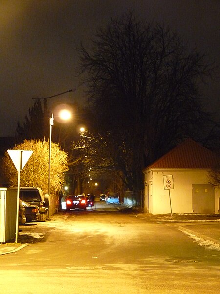 File:Maisi street in Tallinn.JPG