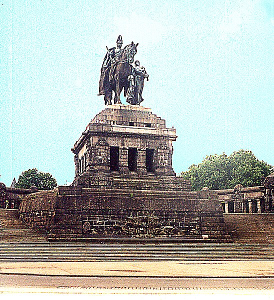 File:Monument to Wilhelm I.jpg