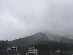 Mingdeng Dağı, Taojiang İlçesi, Yiyang, Hunan, Xiushan Kasabasındaki, picture2.jpg