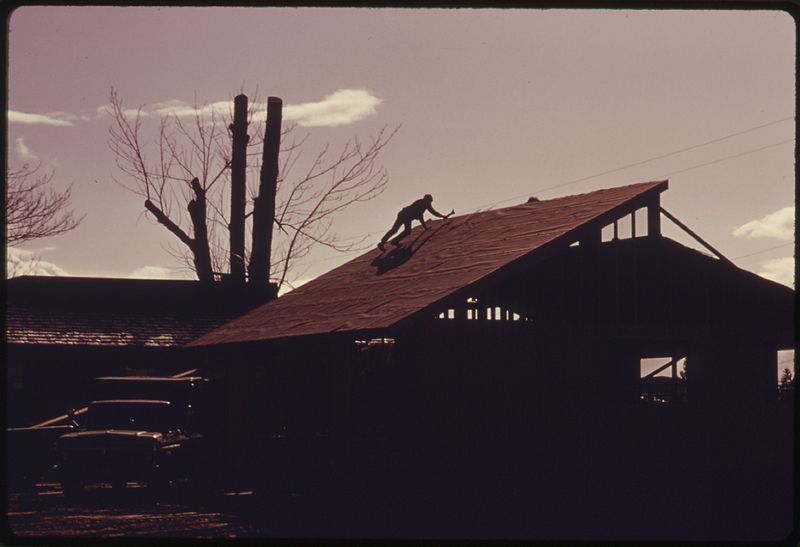 File:NEW COMMERCIAL CONSTRUCTION ADJACENT TO HIGHWAY ^305 AT POULSBO. INCREASED CONSTRUCTION ACTIVITY IN THIS AREA AND... - NARA - 557017.jpg