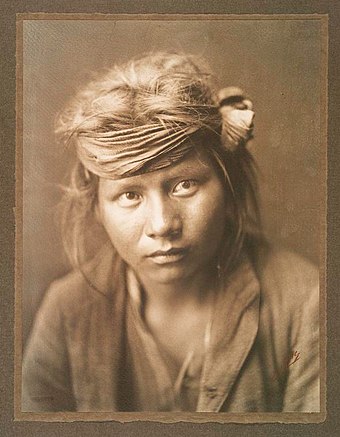 1904 photograph of a young Navajo man