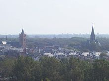 View over Noordwijk-Binnen, with two church towers.