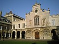 Old Court and Chapel, Peterhouse - geograph.org.uk - 2311202.jpg