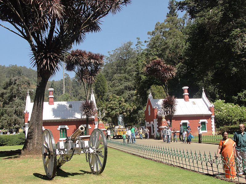 File:Ooty Gardens by Shashidhara halady.jpg