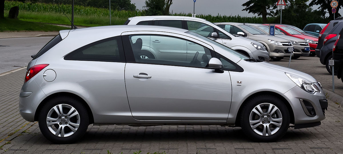 File:Opel Corsa 1.4 ecoFLEX Satellite (D, Facelift) – Frontansicht, 31.  Juli 2012, Heiligenhaus.jpg - Wikipedia