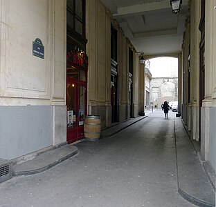 Rue Ambroise-Thomas.