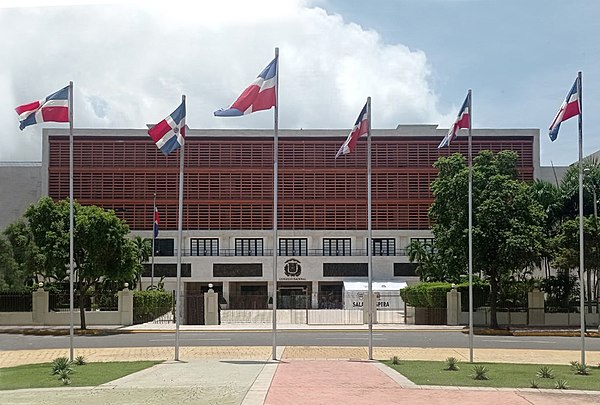 Palacio del Congreso Nacional Santo Domingo.jpg