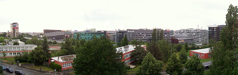 File:Panoramatický pohled na BB centrum v Praze 4.jpg