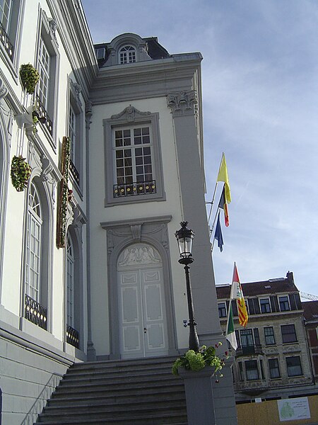 File:Place du Marche Verviers7.JPG