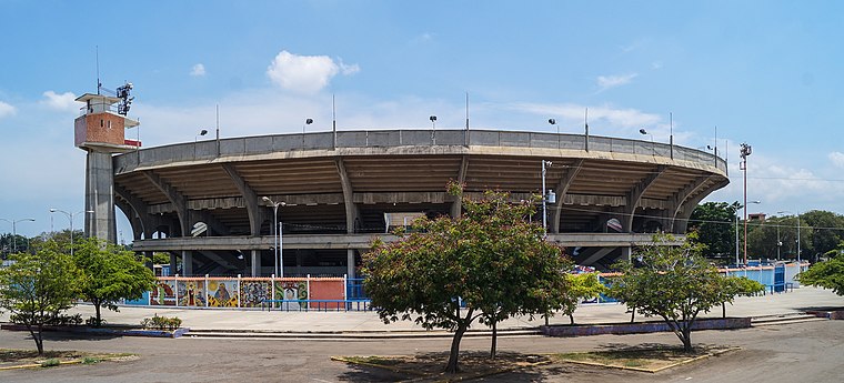 Ind Nacional on Instagram: El estadio Luis Aparicio “El Grande