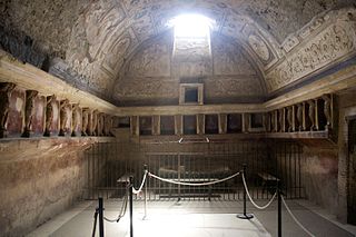 <span class="mw-page-title-main">Tepidarium</span> Warm bathroom of the Roman baths