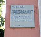 Informationstafel an der Nordwestecke des Gartenpalais