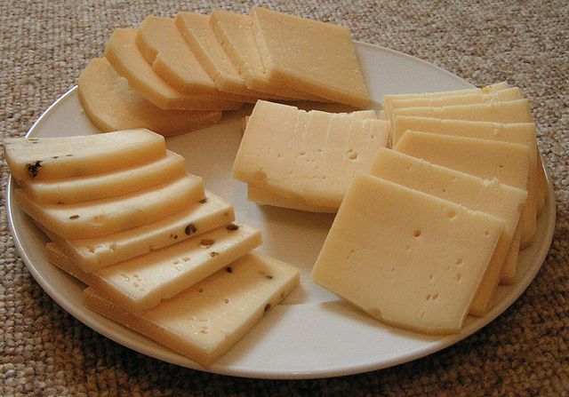 Raclette (fromage) — Wikipédia