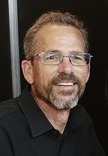 Rick Yancey (cropped).jpg