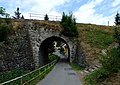 Čeština: Viadukt v Růžové ulici ve městě Sázava, okres Benešov. English: Railway bridge in Růžová Street in the town of Sázava, Benešov District, Central Bohemian Region, Czech Republic.