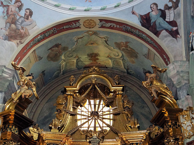 File:Saint Anne church in Lubartów - Interior - 07.jpg