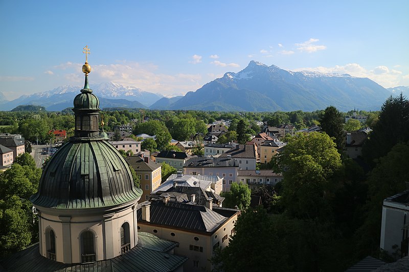 File:Salzburg Erhardkirche 01.jpg