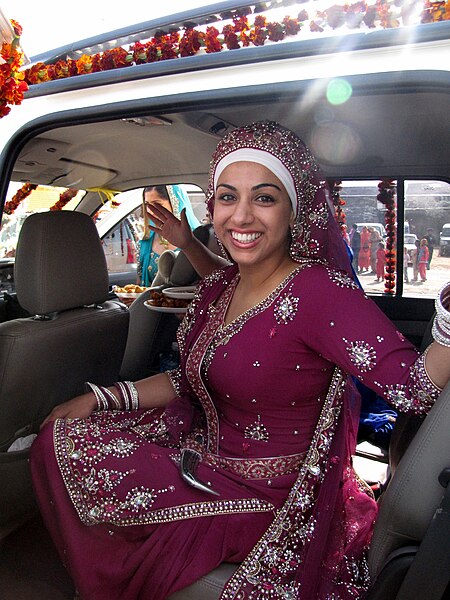File:Sikh bride 01.jpg