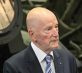 Simeon Borisov Sakskoburggotski (Saxe-Coburg-Gotha, Simeon II) in 2017.jpg