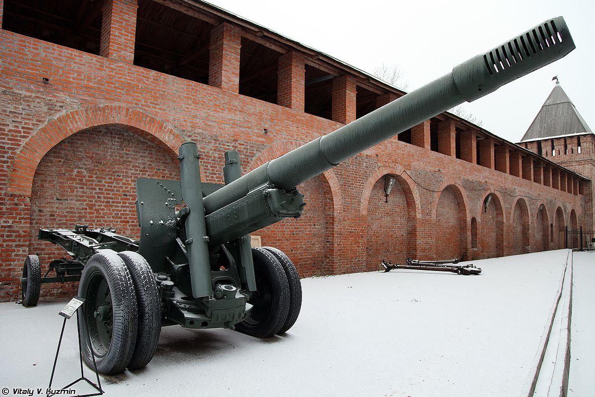 Soviet 600 mm howitzer project