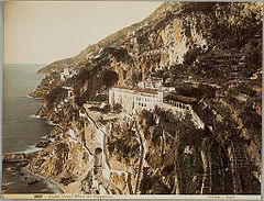 Sommer, Giorgio (1834-1914) - n. 2037 Amalfi. Grand Hôtel dei Cappuccini.jpg