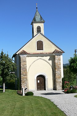 St.Ulrich Kapelle - Außen.jpg