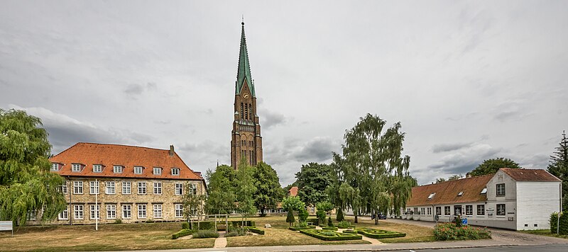 File:St. Petri (Schleswig) jm23729.jpg