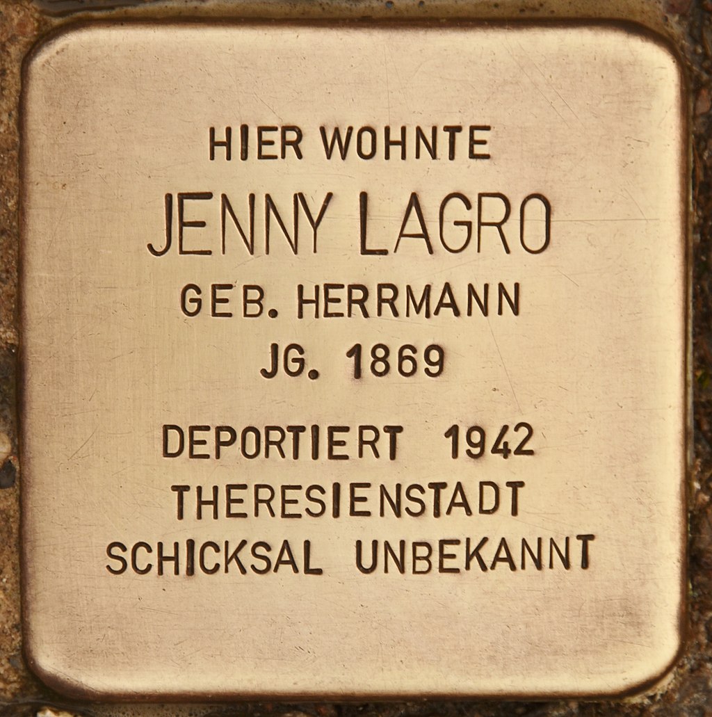 Stolperstein für Jenny Lagro (Eberswalde).jpg