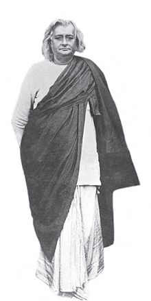 Swami Akhandananda.jpg