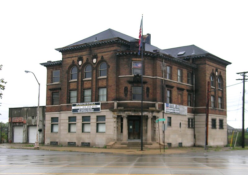 File:Third Precinct Police Station Detroit.jpg