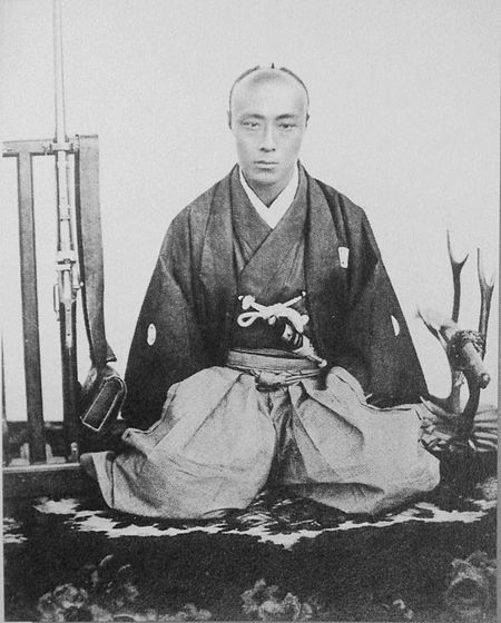 Fail:Tokugawa Yoshinobu with rifle.jpg