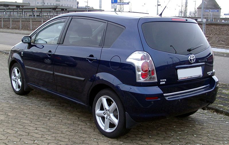 File:Toyota Corolla Verso rear 20080131.jpg