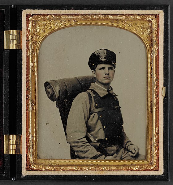 File:Unidentified soldier in Confederate uniform of the 11th Virginia regiment with knapsack and bedroll LCCN2011645302.jpg