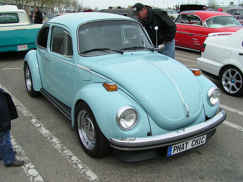 File:VW Beetle (2481347725).jpg